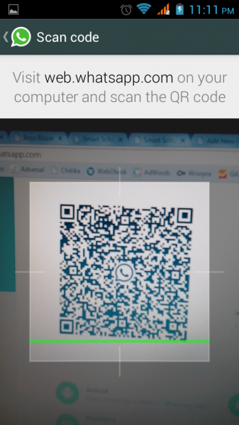 scan QR code WhatsApp